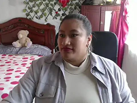 EmilyLove1014 online show from 01.02.25