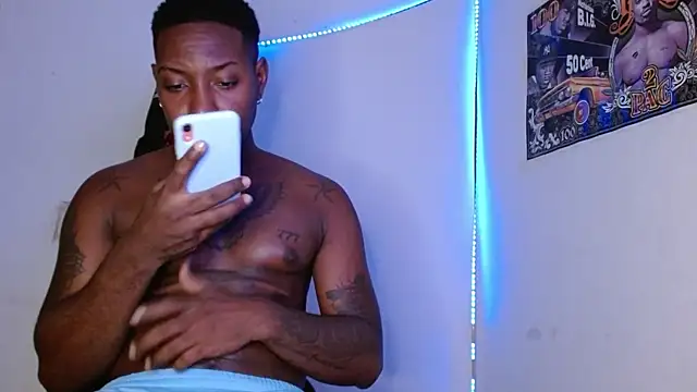 Snapshot of king__Black chatting on 06.20.26 king Black online show from 06.20.26