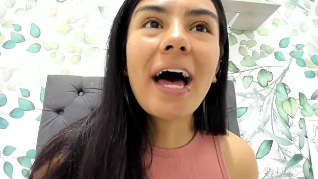 Snapshot of atilanadiaz7 chatting on 01.03.25 atilanadiaz7 online show from 01.03.25