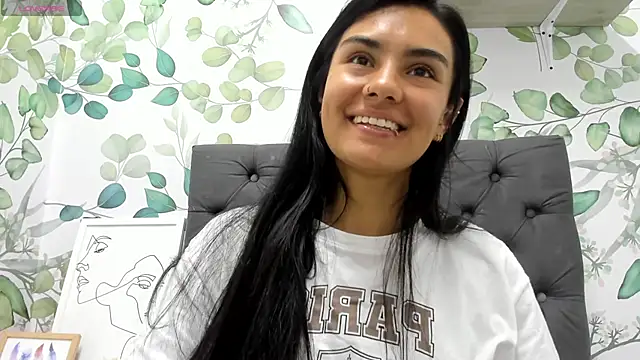 Snapshot of atilanadiaz7 chatting on 01.15.25 atilanadiaz7 online show from 01.15.25