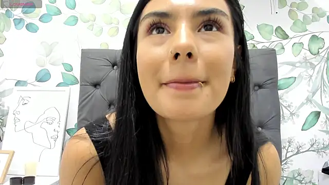 Snapshot of atilanadiaz7 chatting on 01.17.25 atilanadiaz7 online show from 01.17.25