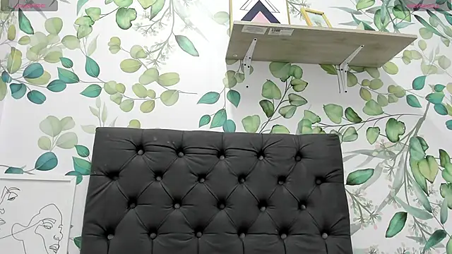 Snapshot of atilanadiaz7 chatting on 02.23.25 atilanadiaz7 online show from 02.23.25