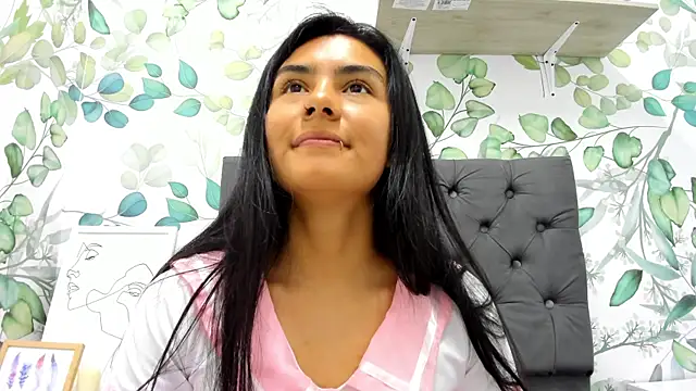 Snapshot of atilanadiaz7 chatting on 03.16.25 atilanadiaz7 online show from 03.16.25