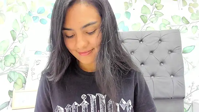 Snapshot of atilanadiaz7 chatting on 10.14.25 atilanadiaz7 online show from 10.14.25