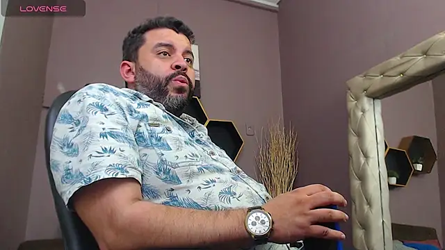 Santi Ruiz2 online show from 01.10.25