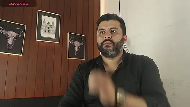 Santi Ruiz2 online show from 01.21.25