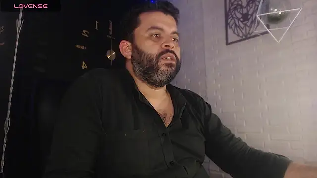 Santi Ruiz2 online show from 01.22.25