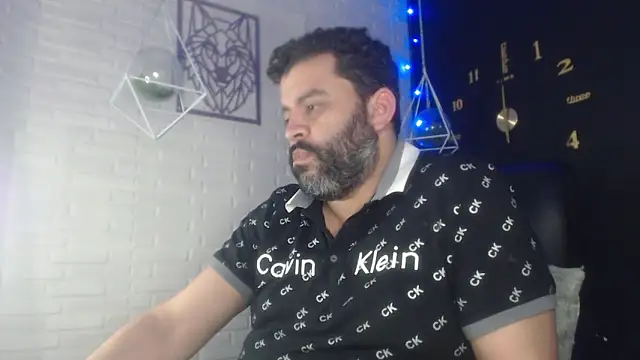 Santi Ruiz2 online show from 01.29.25