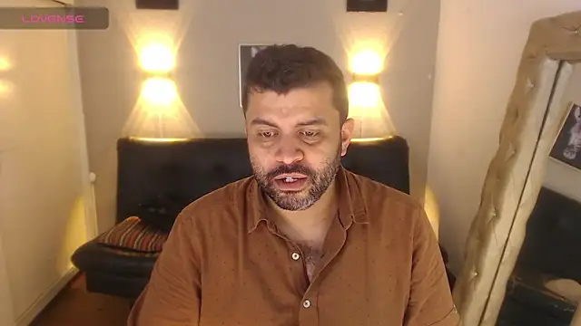 Santi Ruiz2 online show from 02.16.25