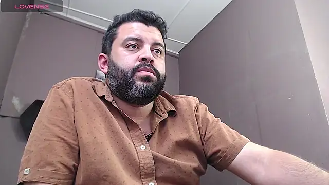 Santi Ruiz2 online show from 03.03.25
