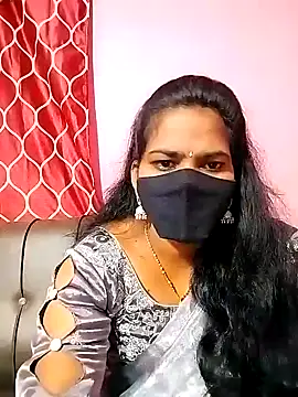 melina214 online show from 12.20.24