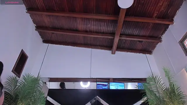 emily-fox online show from 02.25.25