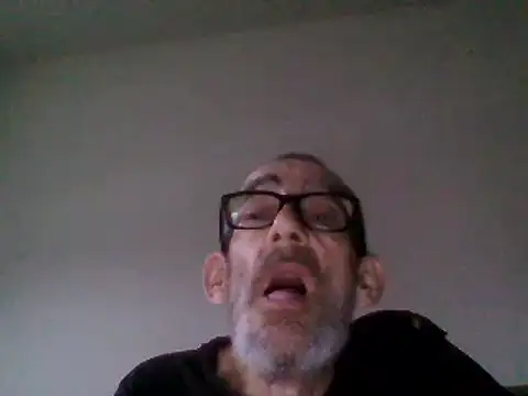 Snapshot of cruzer4u chatting on 12.18.24 cruzer4u online show from 12.18.24