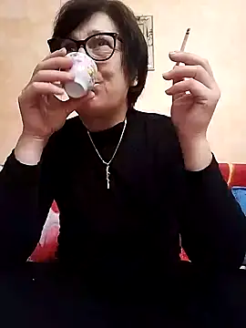 Snapshot of passione503 chatting on 01.14.25 passione503 online show from 01.14.25