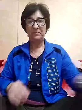 Snapshot of passione503 chatting on 01.21.25 passione503 online show from 01.21.25