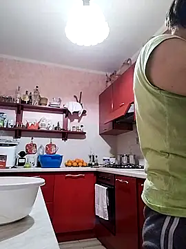 Snapshot of passione503 chatting on 02.16.25 passione503 online show from 02.16.25