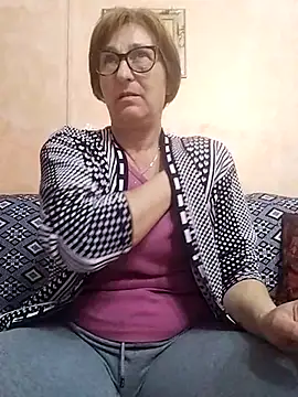 Snapshot of passione503 chatting on 02.20.25 passione503 online show from 02.20.25