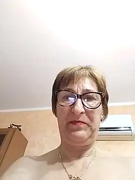 Snapshot of passione503 chatting on 03.08.25 passione503 online show from 03.08.25