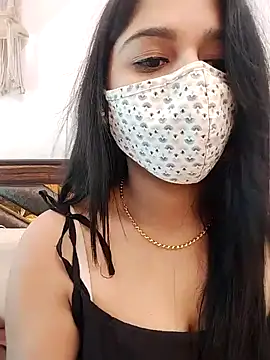 Snapshot of Gloie4u chatting on 12.10.24 Gloie4u online show from 12.10.24