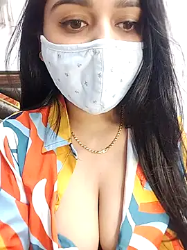 Snapshot of Gloie4u chatting on 02.27.25 Gloie4u online show from 02.27.25