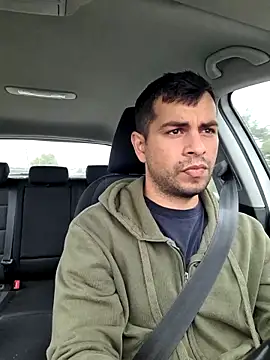 Snapshot of hornny1995 chatting on 09.25.25 hornny1995 online show from 09.25.25