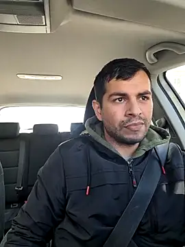 Snapshot of hornny1995 chatting on 11.13.25 hornny1995 online show from 11.13.25