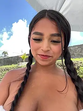 Juli Walker online show from 12.05.24