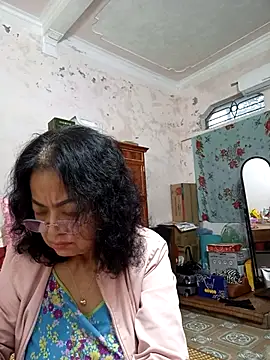 Hotestlove online show from 03.10.25