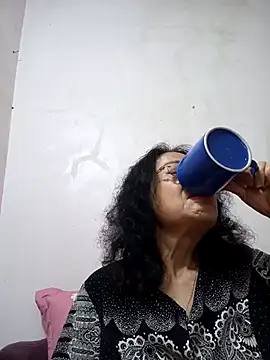 Hotestlove online show from 03.12.25