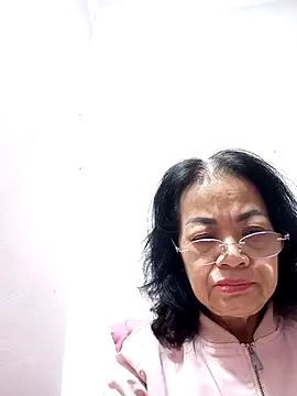 Hotestlove online show from 03.19.25