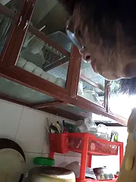 Hotestlove online show from 11.12.25