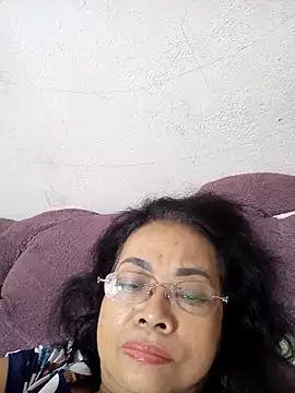 Hotestlove online show from 11.17.25