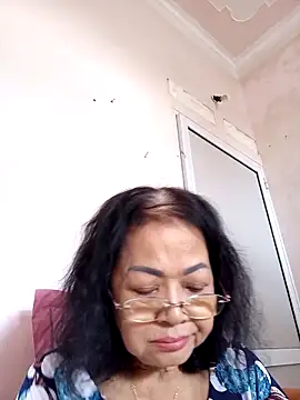 Hotestlove online show from 11.23.25