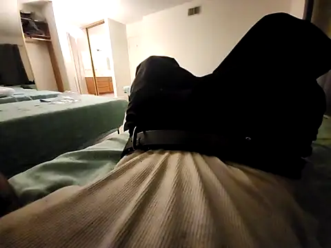 Snapshot of Crackkers chatting on 03.01.25 Crackkers online show from 03.01.25