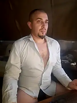 Foxyshaved online show from 12.17.24