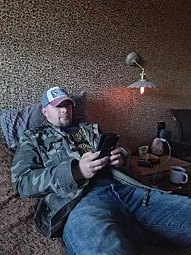 Foxyshaved online show from 09.25.25