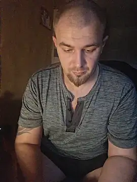 Foxyshaved online show from 10.06.25