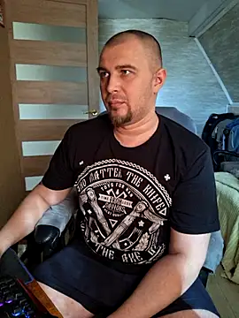 Foxyshaved online show from 03.20.26