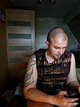 Foxyshaved online show from 05.13.26