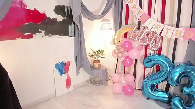 Raychell Black online show from 10.13.25