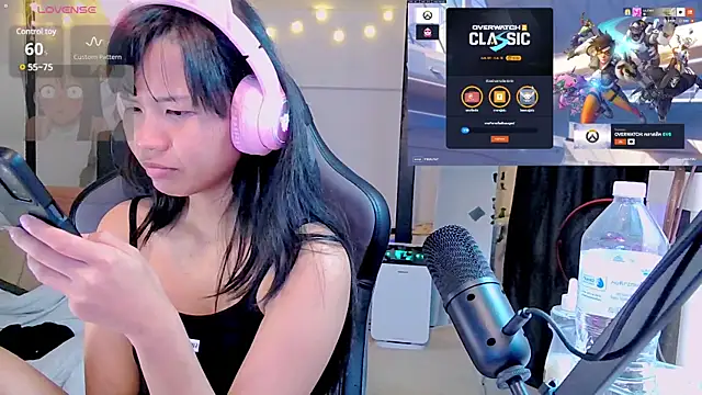 Kana G online show from 02.08.25