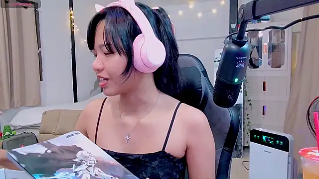 Kana G online show from 02.20.25