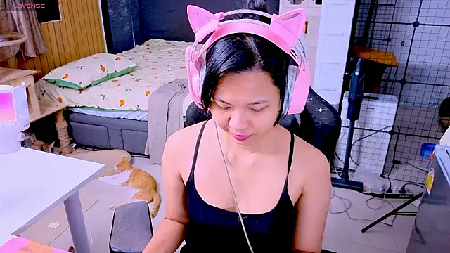 Kana G online show from 03.12.26