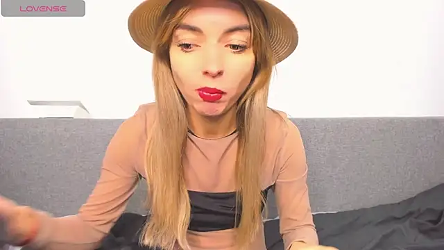  ellen meow  online show from 12.01.24