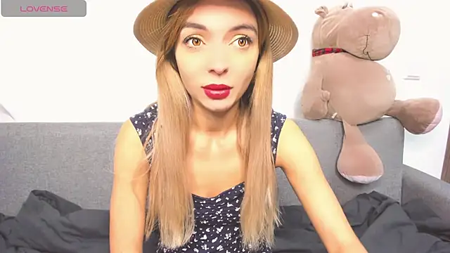  ellen meow  online show from 12.08.24