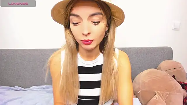  ellen meow  online show from 12.10.24