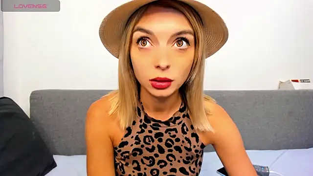  ellen meow  online show from 09.23.25