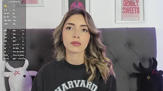 IsadoraGalle  online show from 02.25.26