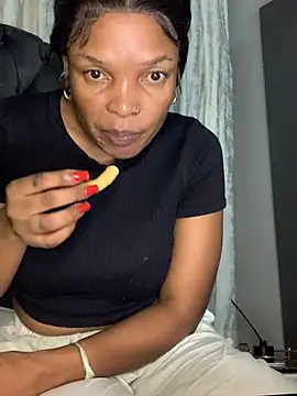 slimcateee online show from 03.08.25