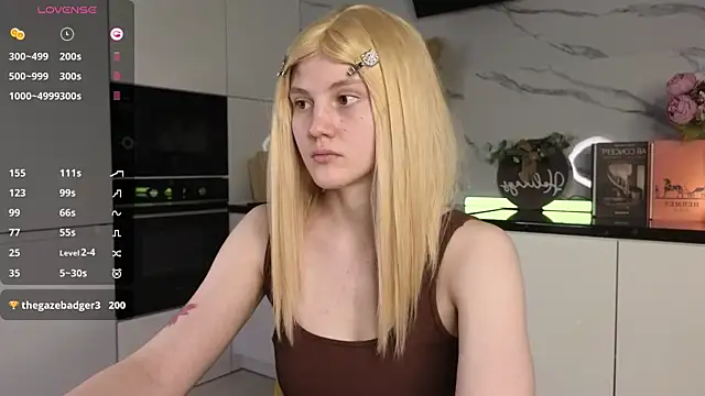 MaryCoopeer online show from 01.19.25